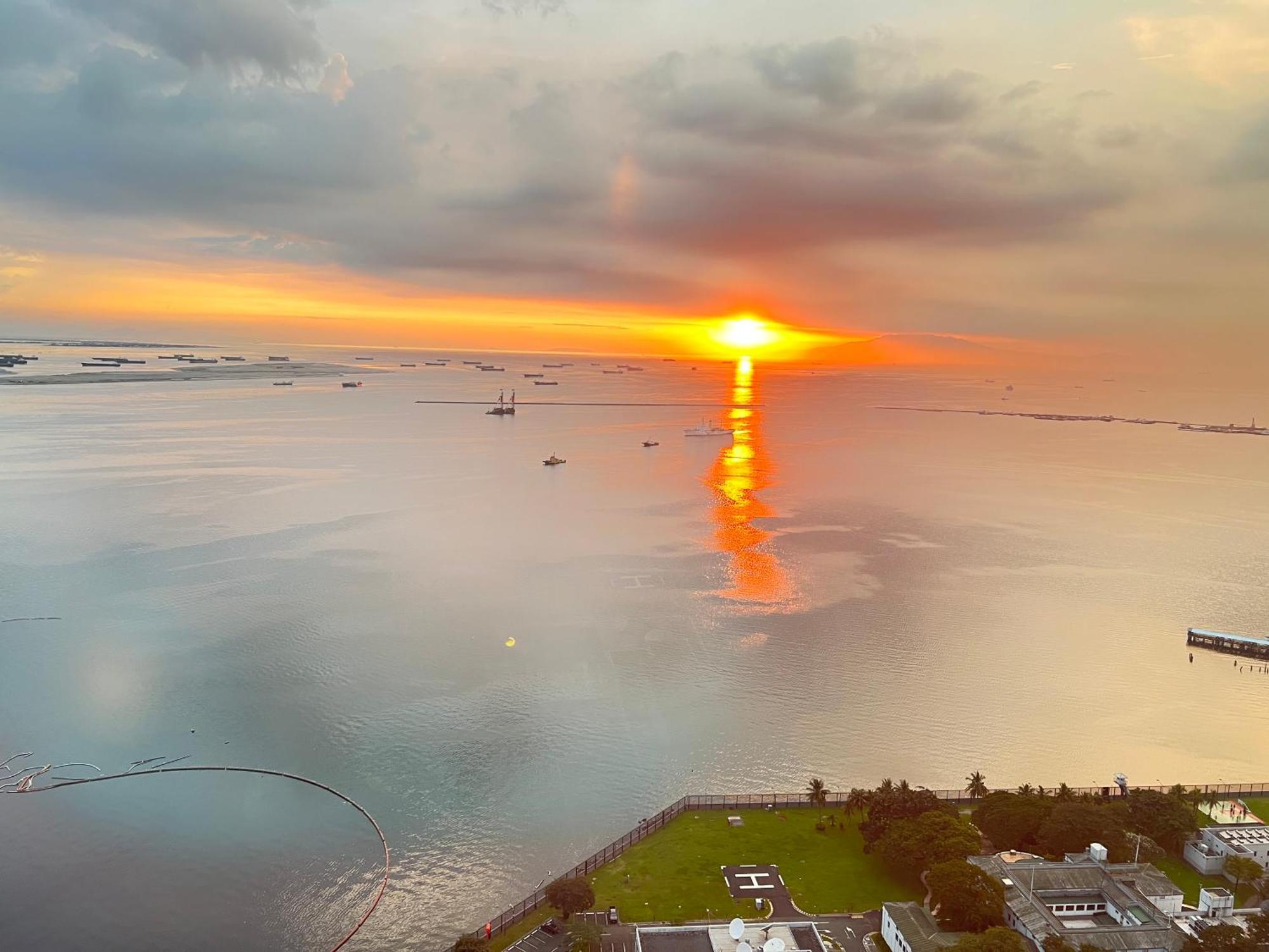 Dreamy Sunset Bay Aparthotel Manila Kültér fotó